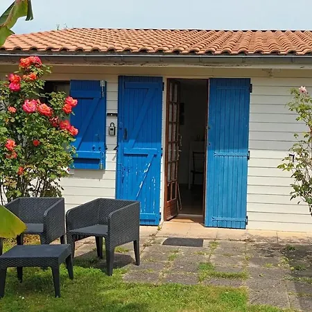 Maisonnette De Charme Entre Plages Et Estuaire Saint-Vivien-de-Médoc